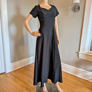 Vintage 90s/Y2K Gothic Revival Black Maxi Gown, Beaded Empire Waist, Size 4